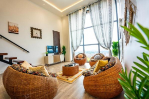 Palm Heights Loft Apartment
